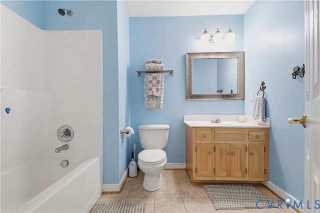 11341 Royal Ln, New Kent, VA 23140