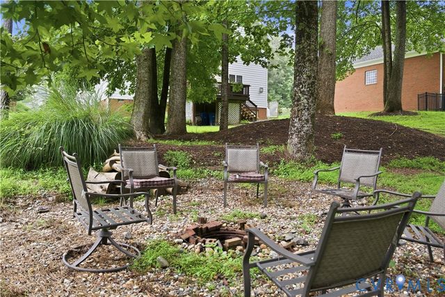 11341 Royal Ln, New Kent, VA 23140