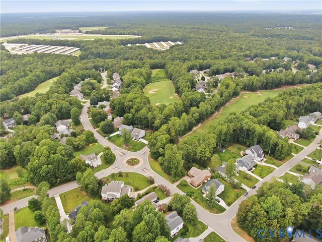11341 Royal Ln, New Kent, VA 23140