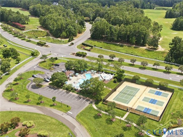 11341 Royal Ln, New Kent, VA 23140