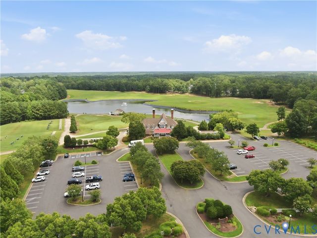 11341 Royal Ln, New Kent, VA 23140