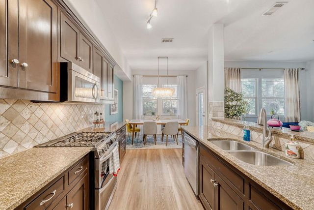 1009 Taulbee LN H, Austin, TX 78757