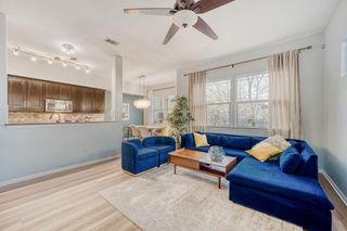 1009 Taulbee LN H, Austin, TX 78757