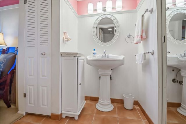 2901 26TH ST W 408, Bradenton, FL 34205