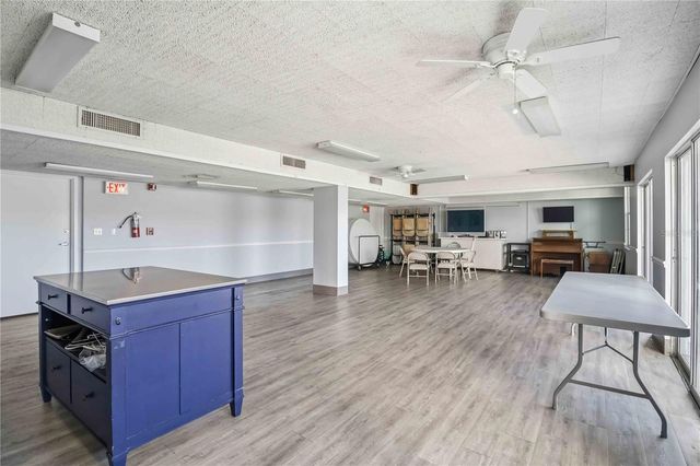 2901 26TH ST W 408, Bradenton, FL 34205