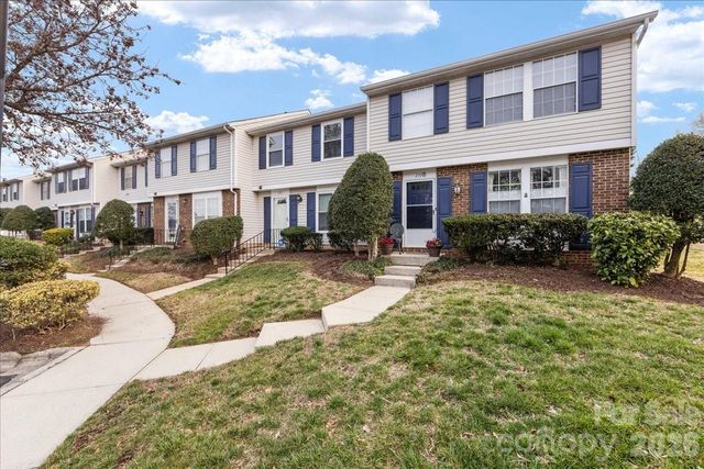 237 Water Oak Drive, Pineville, NC 28134