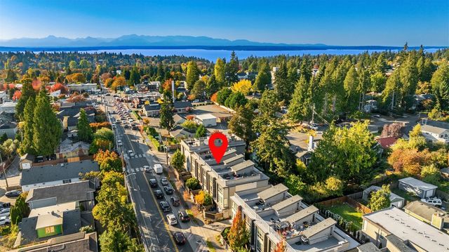 508 N 105th Street, Seattle, WA 98133