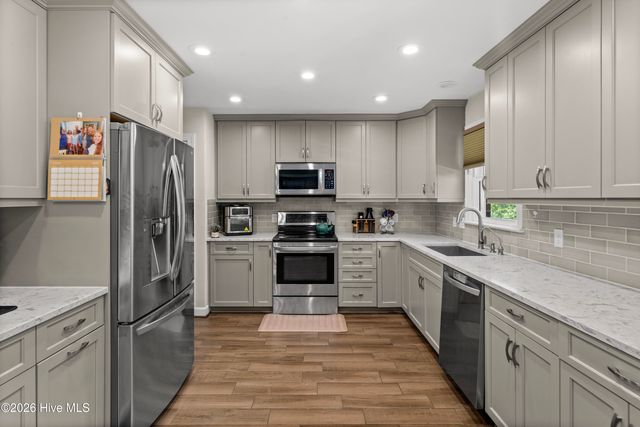 3120 Kirby Smith Drive, Wilmington, NC 28409