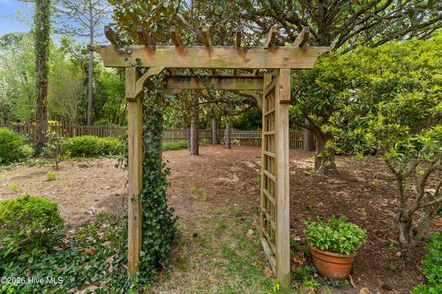 3120 Kirby Smith Drive, Wilmington, NC 28409
