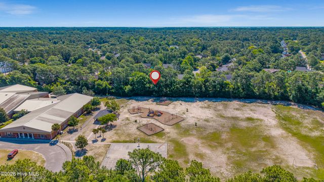 3120 Kirby Smith Drive, Wilmington, NC 28409