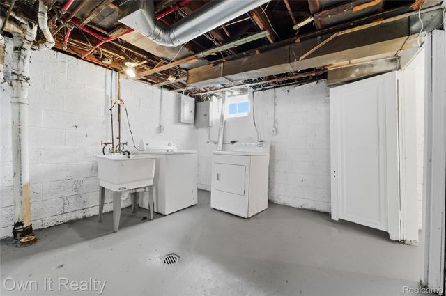 14761 Stephens Drive, Eastpointe, MI 48021