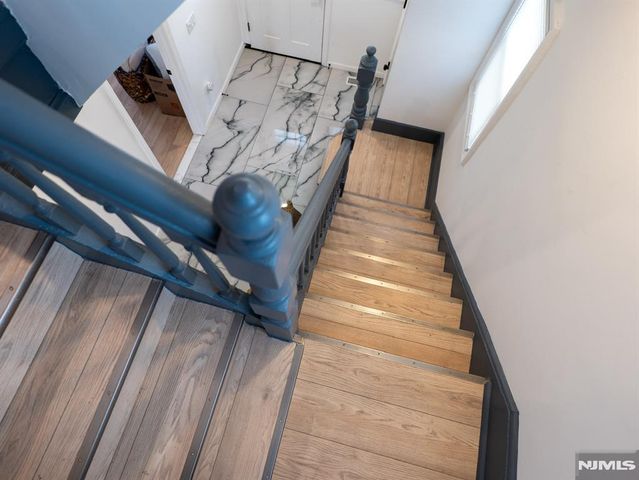 32 Palm Street, Newark, NJ 07106