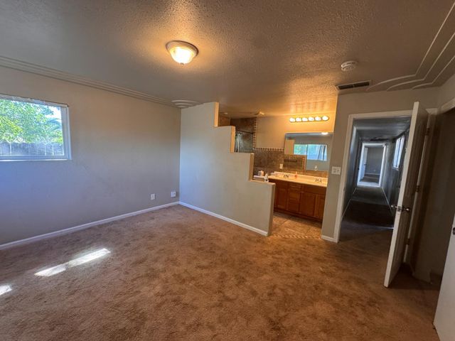 3310 U St, Antelope, CA 95843