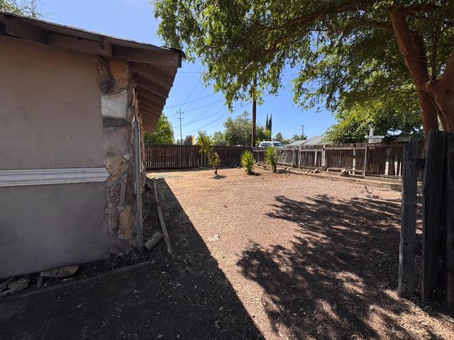 3310 U St, Antelope, CA 95843