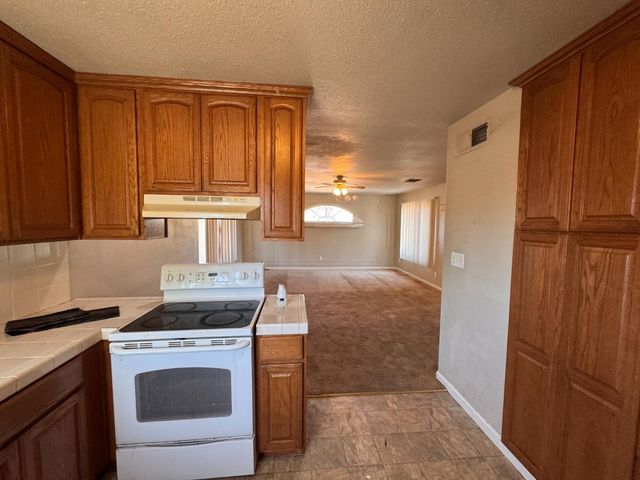 3310 U St, Antelope, CA 95843