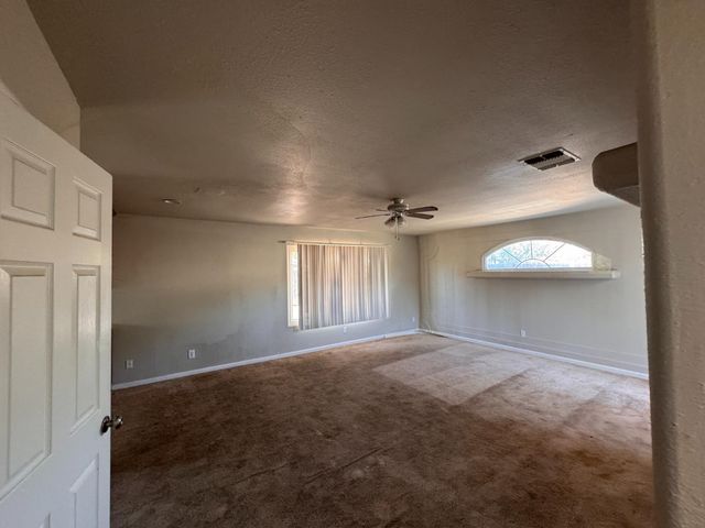 3310 U St, Antelope, CA 95843