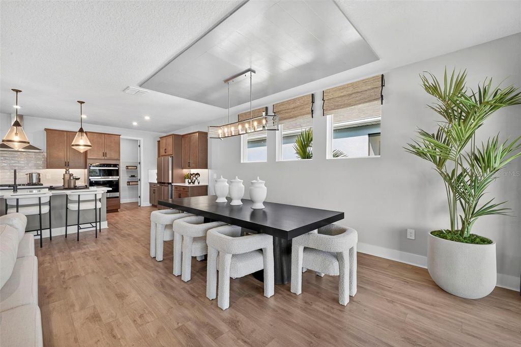 Image 13 of property listing at 13116 OXEYE LANE, Parrish, FL 34219