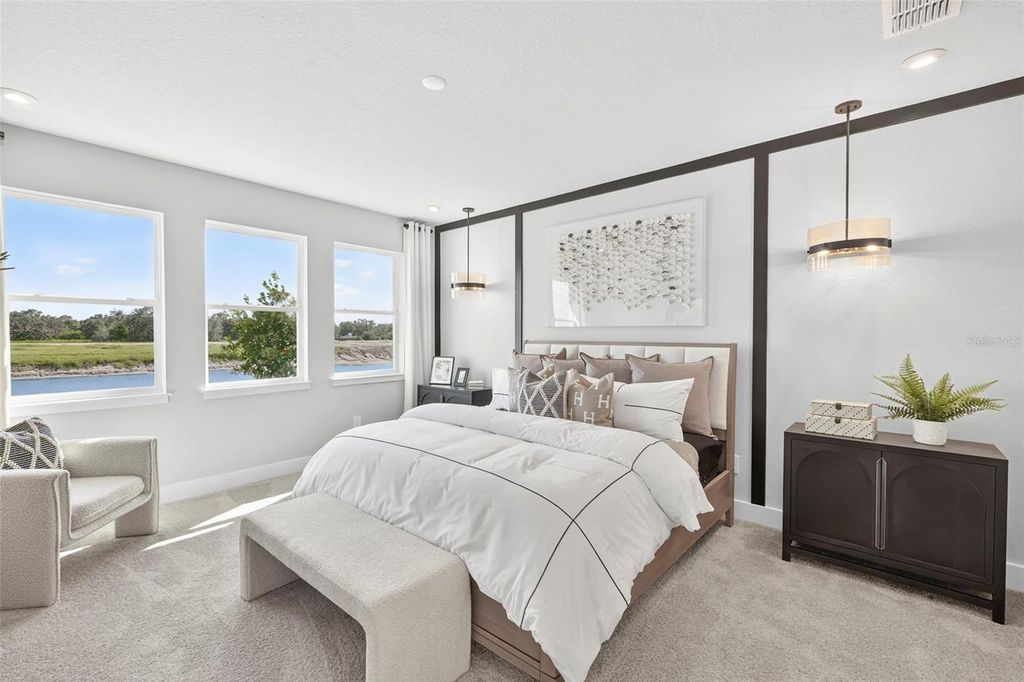 Image 17 of property listing at 13116 OXEYE LANE, Parrish, FL 34219