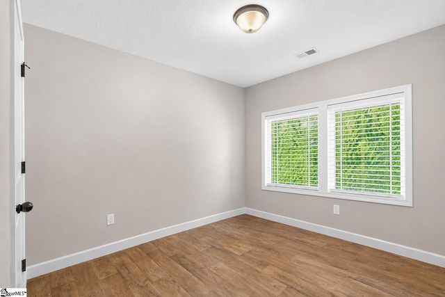 419 Bud Farmer Place, Inman, SC 29349
