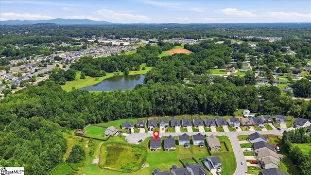 419 Bud Farmer Place, Inman, SC 29349