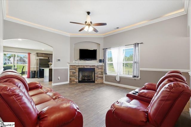 419 Bud Farmer Place, Inman, SC 29349
