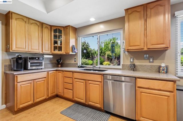 2517 Aranda Dr, San Ramon, CA 94583