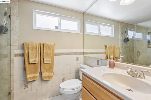 2517 Aranda Dr, San Ramon, CA 94583