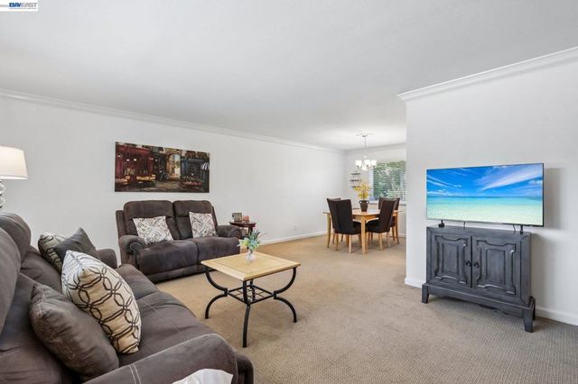 2517 Aranda Dr, San Ramon, CA 94583