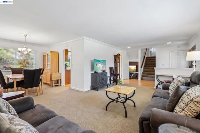 2517 Aranda Dr, San Ramon, CA 94583
