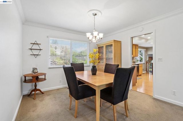 2517 Aranda Dr, San Ramon, CA 94583