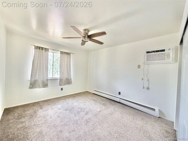 26305 W 7 mile rd Road 201, Redford Charter Township, MI 48240