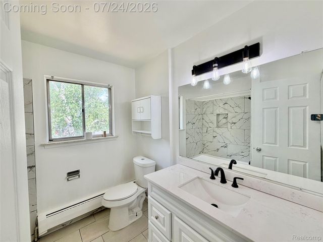 26305 W 7 mile rd Road 201, Redford Charter Township, MI 48240
