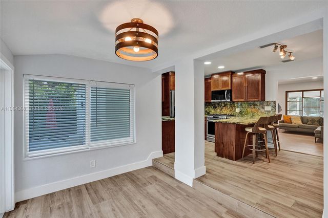 1517 Moffett St, Hollywood, FL 33020