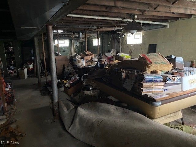 8481 Jennings Road, Olmsted Twp, OH 44138