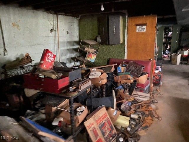 8481 Jennings Road, Olmsted Twp, OH 44138