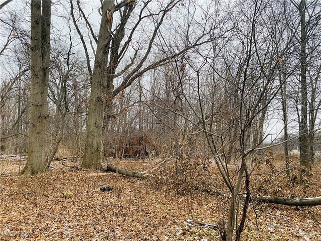 8481 Jennings Road, Olmsted Twp, OH 44138