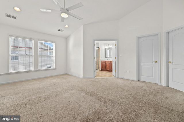 22047 AVONWORTH SQ, Broadlands, VA 20148