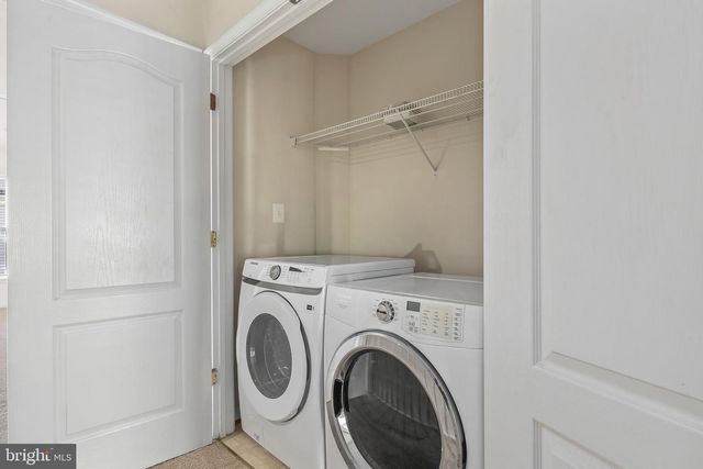 22047 AVONWORTH SQ, Broadlands, VA 20148