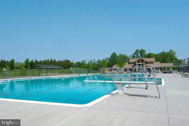 22047 AVONWORTH SQ, Broadlands, VA 20148