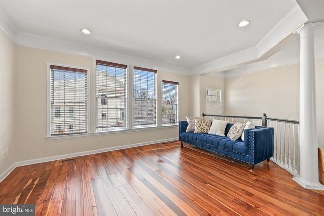 22047 AVONWORTH SQ, Broadlands, VA 20148