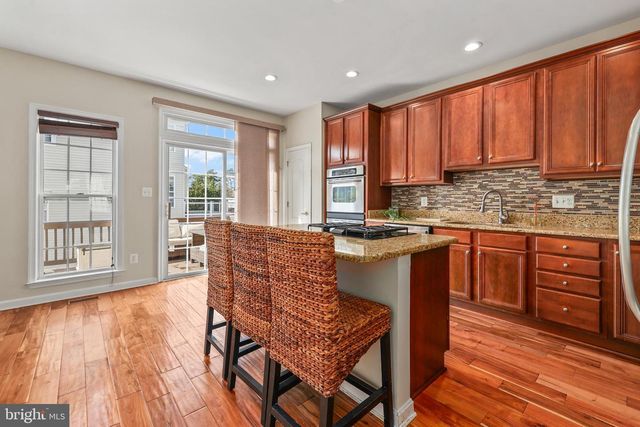 22047 AVONWORTH SQ, Broadlands, VA 20148