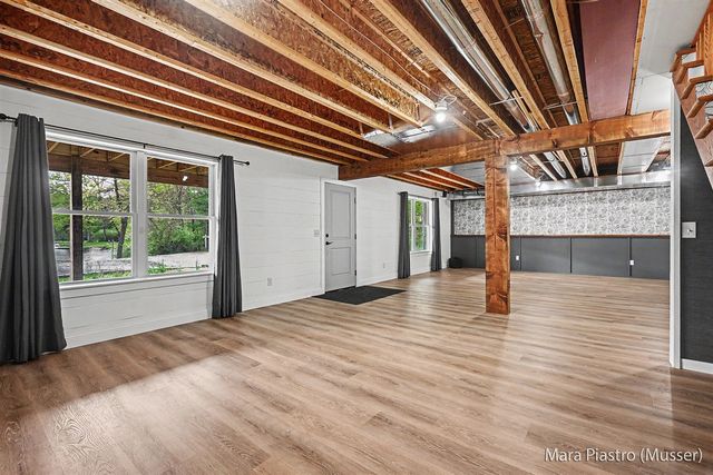 7873 Marsh Road, Plainwell, MI 49080