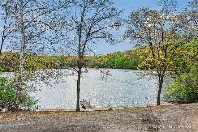 7873 Marsh Road, Plainwell, MI 49080