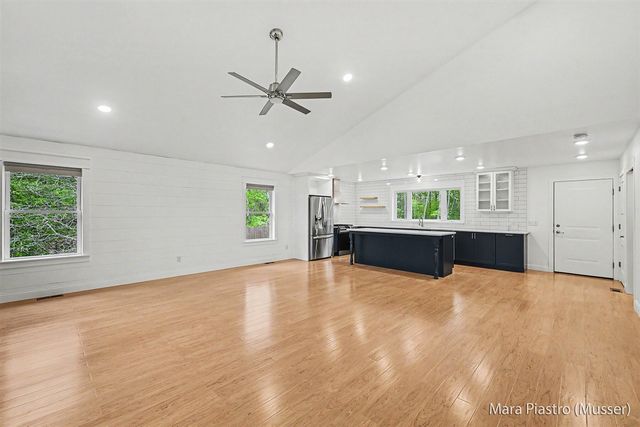 7873 Marsh Road, Plainwell, MI 49080