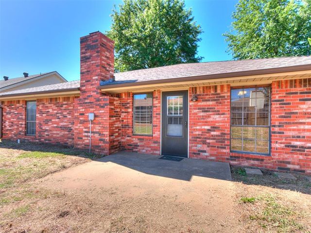 12501 SW 4th Street, Yukon, OK 73099