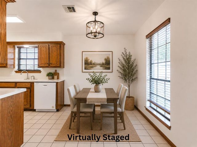 12501 SW 4th Street, Yukon, OK 73099