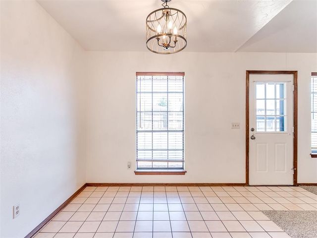 12501 SW 4th Street, Yukon, OK 73099