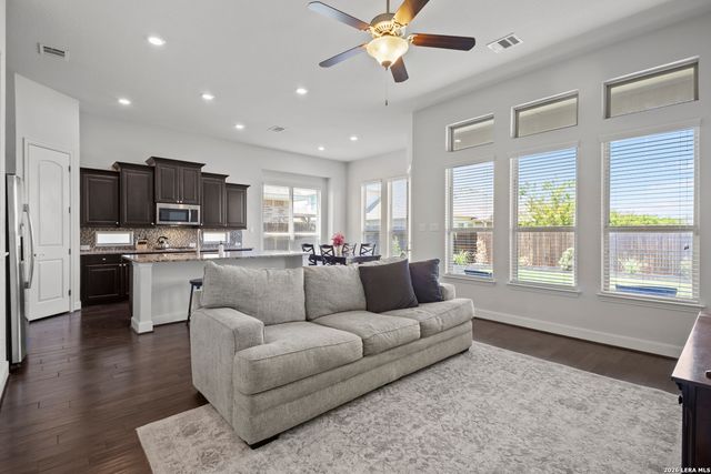 9011 Whimsey, Boerne, TX 78015