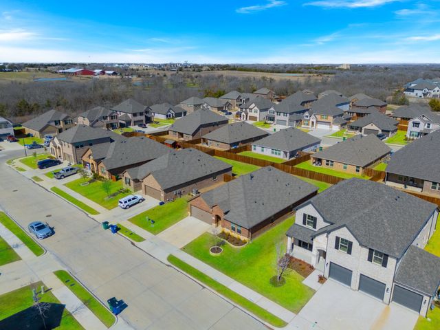 544 Spirehaven Drive, Fate, TX 75087
