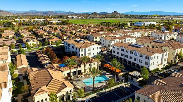 30332 Town Square, Menifee, CA 92584